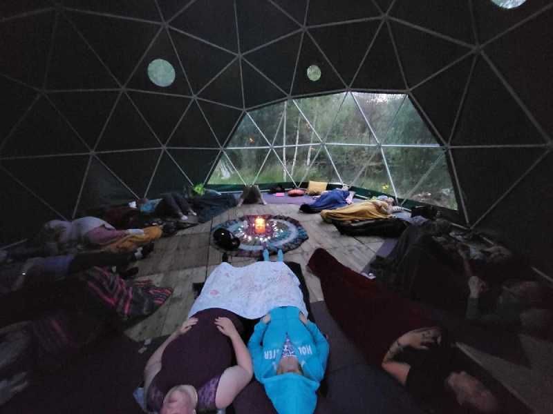 Geodesic dome for retreats